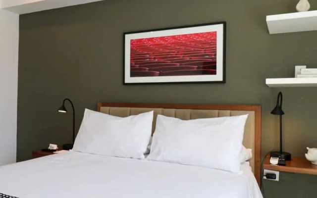 w Sophisticated Loft w AC in Barranco