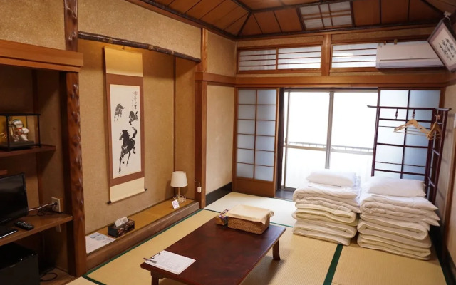 Obama Machiya Stay