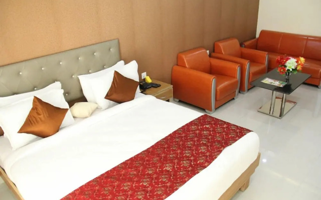 Hotel Lotus Grand