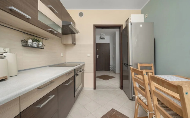 Wroclaw Apartment With Bathub by Renters
