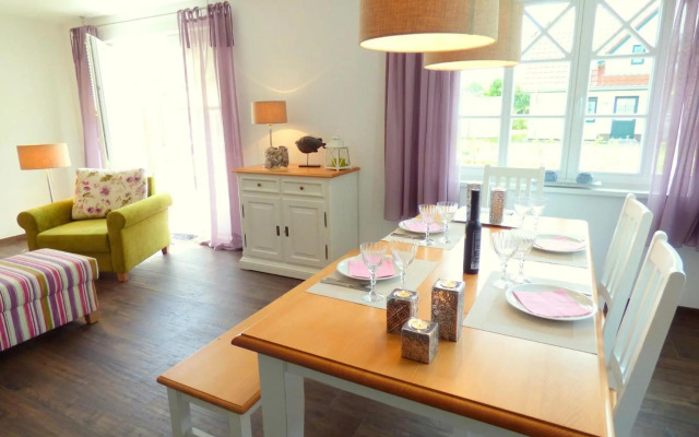 Lindenstrasse Haus Sonnenrose