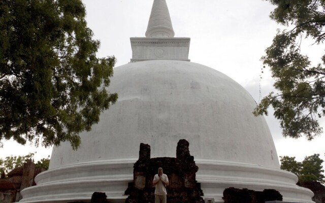 Sat Nam Village Eco-Hotel
