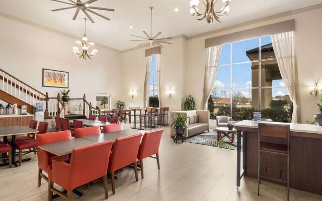 Clarion Pointe New Bern