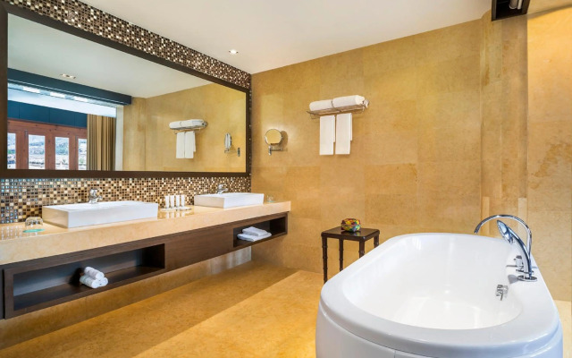 Le Meridien Paro, Riverfront