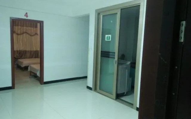 Xianyang Small Satisfaction Hotel