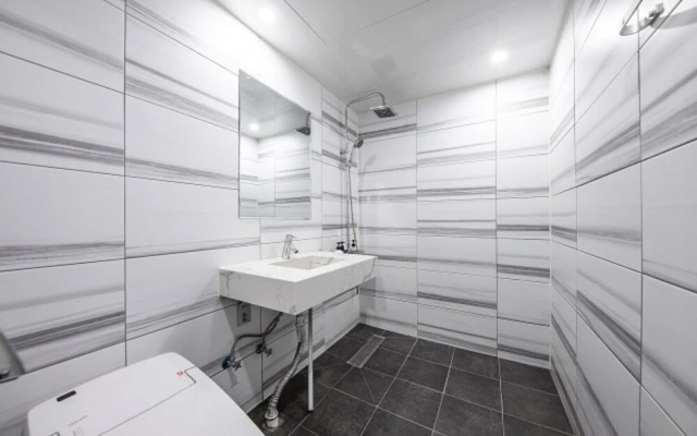 Incheon Seoknamdong Del Luna Hotel