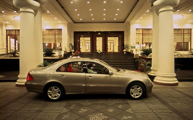 Katriya Hotel & Towers