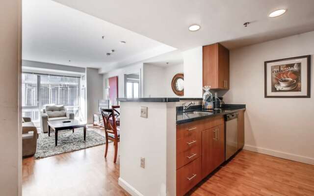Bluebird Suites in the heart of Fenway