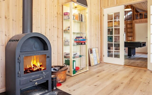 12 Person Holiday Home in Rodby-by Traum