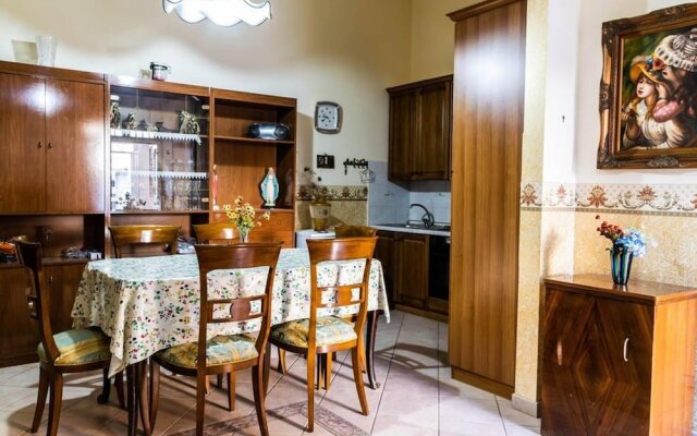 Apartment With one Bedroom in Favara, With Furnished Terrace and Wifi