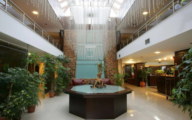 Avalon Airport Hotel Thessaloniki