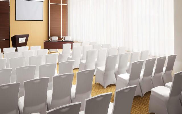 Courtyard by Marriott Kochi Airport