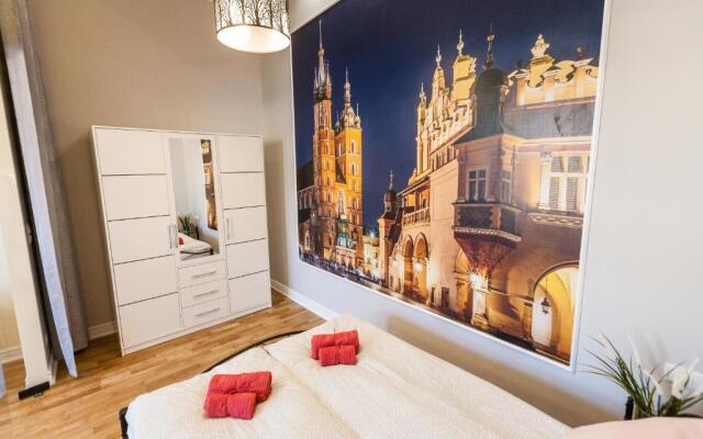 Vintage Podzamcze Apartment