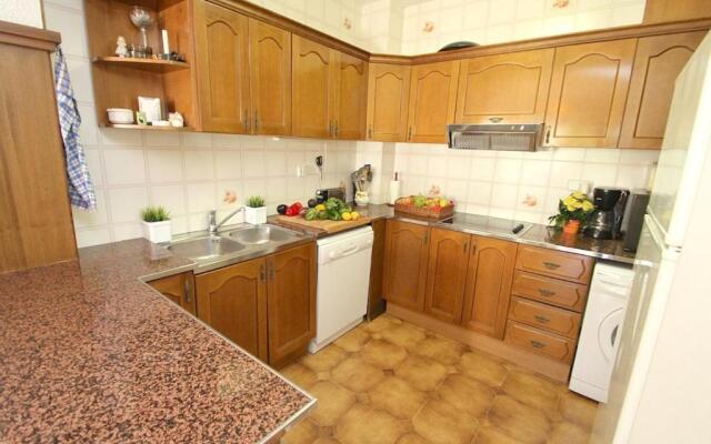 ARENDA Pino Alto Holiday Home Playa