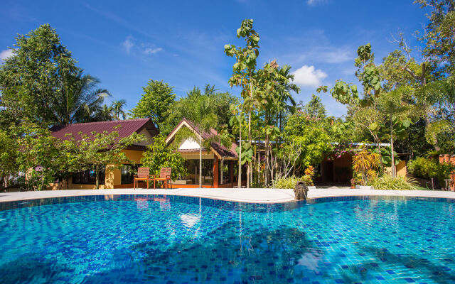 Baan Suan Villas Resort