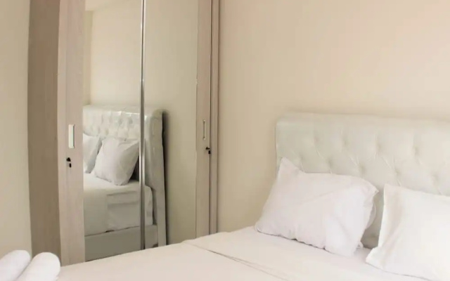 Nice and Comfort 1BR with Extra Room at Podomoro Golf View Apartment – Guest Rooms – Depok