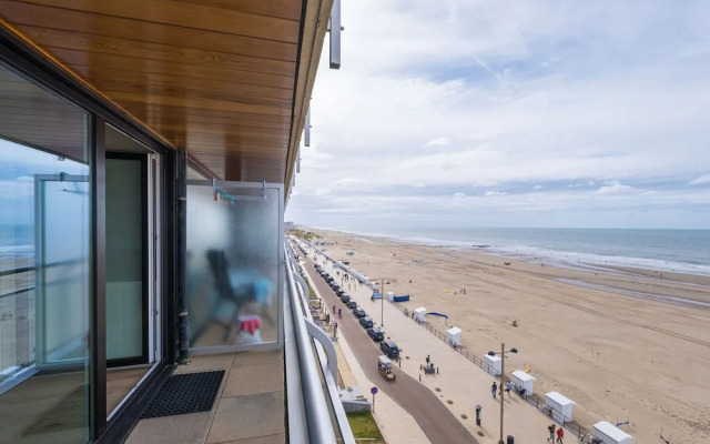 Charming Studio With sea View in Middelkerke