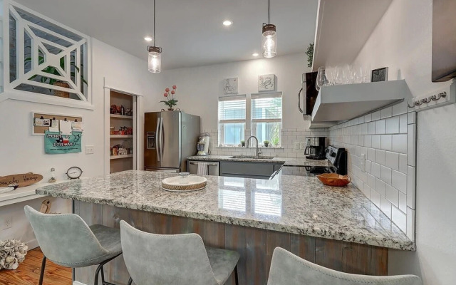 519wac 3 Bedroom Home by Redawning