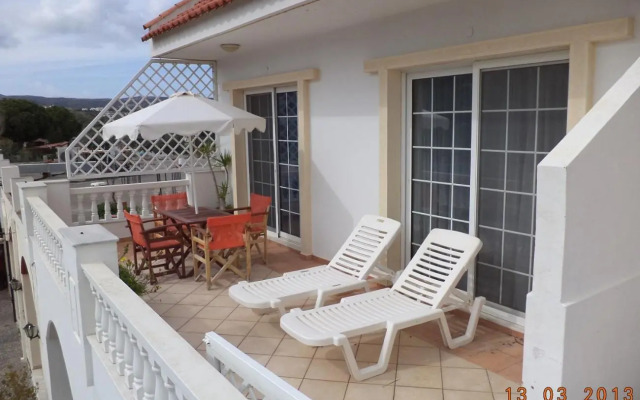 COLONIAL FAMILY apartment #3