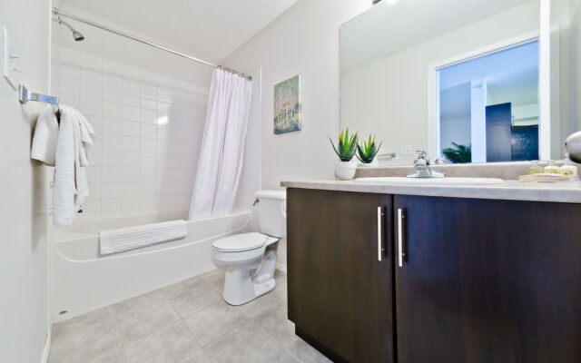Suite Digs Riverfront