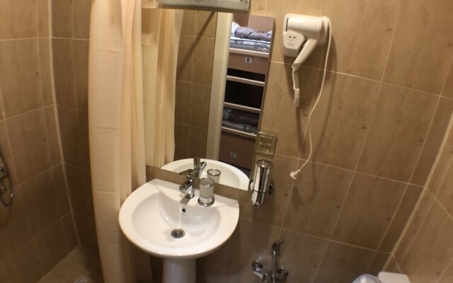 Comfy HOSTEL