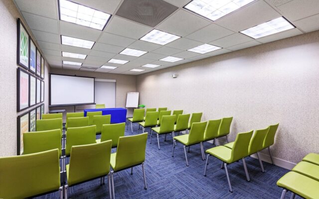 Holiday Inn Express New Orleans East by IHG