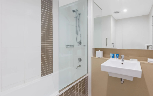 Meriton Suites Kent Street, Sydney