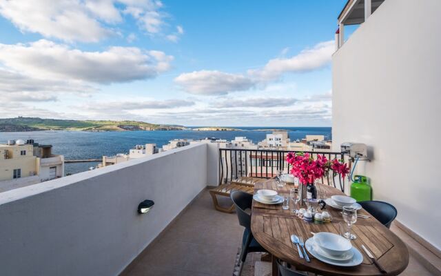 Getawaysmalta - Seashells Penthouse 12 With Terrace and sea View in Bugibba