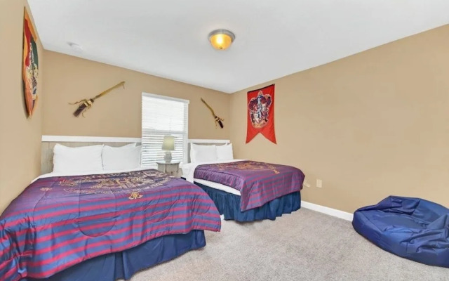 1569plunker 4 Bedroom Townhouse