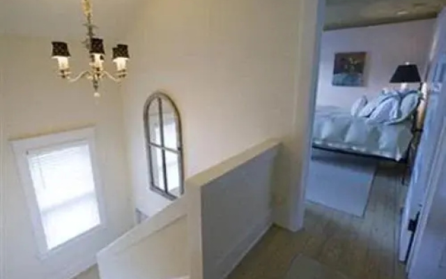 The Guesthouse