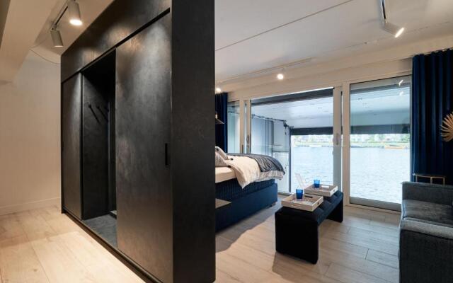 Captains Boathouse Studio
