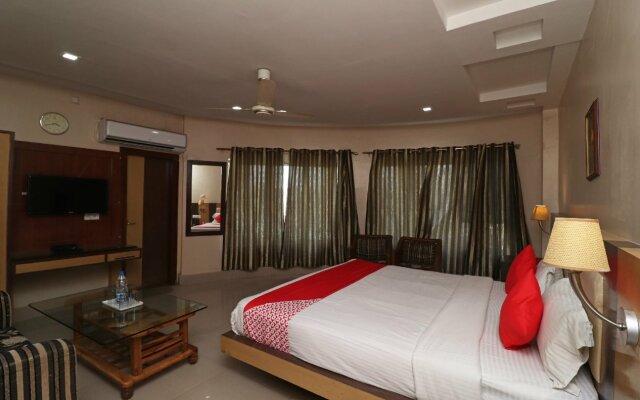 Hotel Alankar Greens by OYO Rooms