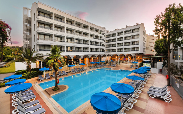 Kayamaris Hotel