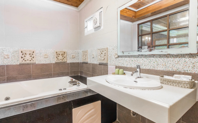 Kenting Maya House B&B