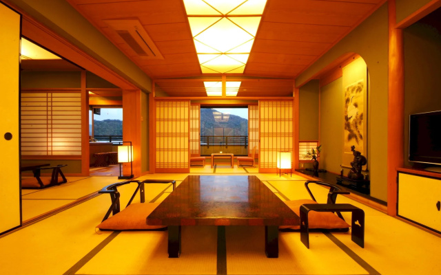 Kawaguchiya Kinosaki Riverside Hotel