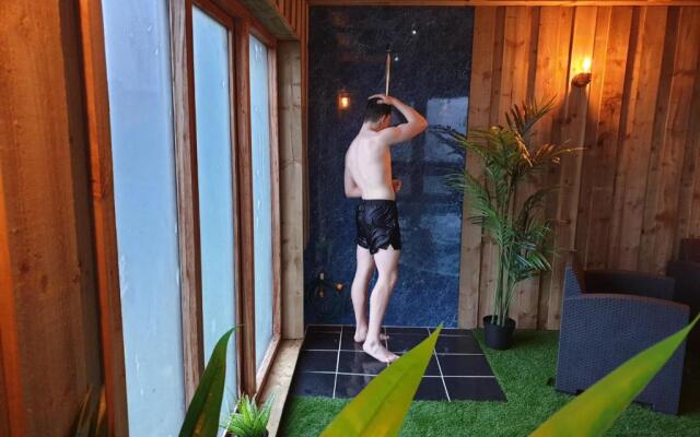 Crackin View Guest House