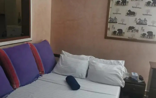 Qua Bruce Apartment