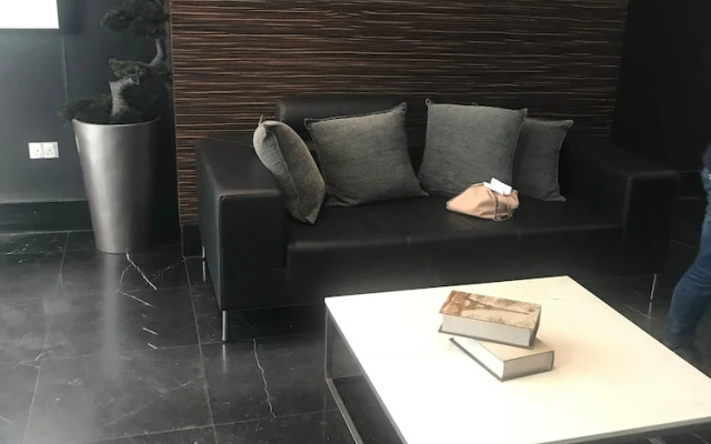 Finikoudes Luxury Apartments