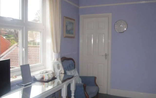 Hill House Guest House