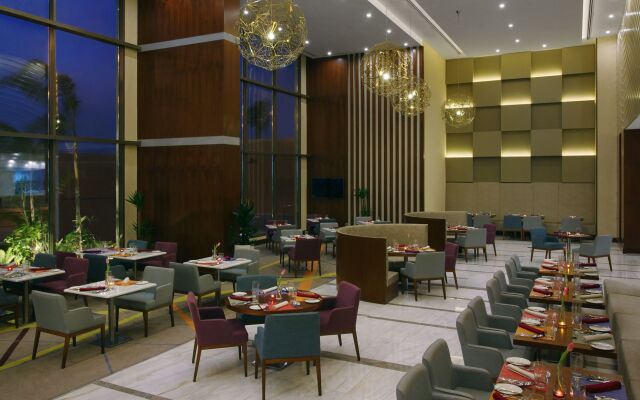 Holiday Inn Jeddah Gateway by IHG