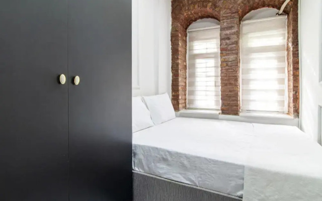 Modern Flat in the Heart of Beyoglu