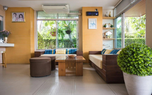 Central Place Serviced Apartment