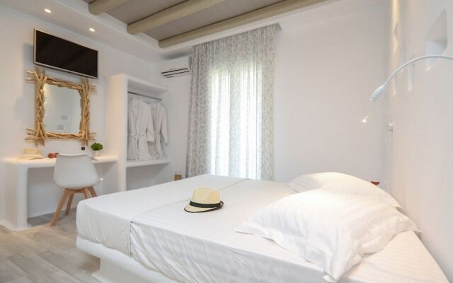 Naxian Spirit Suites & Apartments