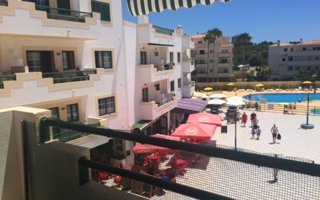 Apartment With one Bedroom in Alvor, With Pool Access, Balcony and Wif