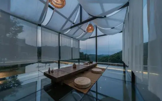 Dujiangyan Shili Mountain Jing Private Tang Hot Spring Resort Hotel (Qingchengshan Branch)