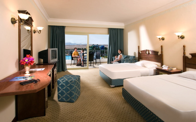 Titanic Resort and Aqua Park