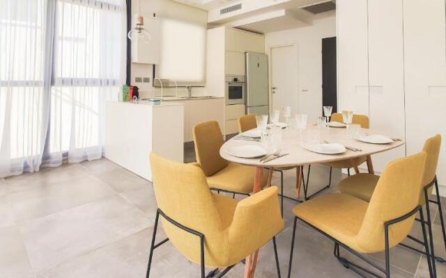 Charming 2 Bdr Apartment Terrace Gordon #TL61