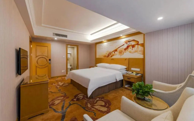 Vienna Hotel Dongguan Shatian Humen Port
