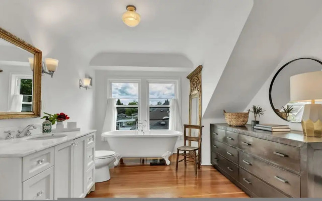 Queen Elizabeth Park Home