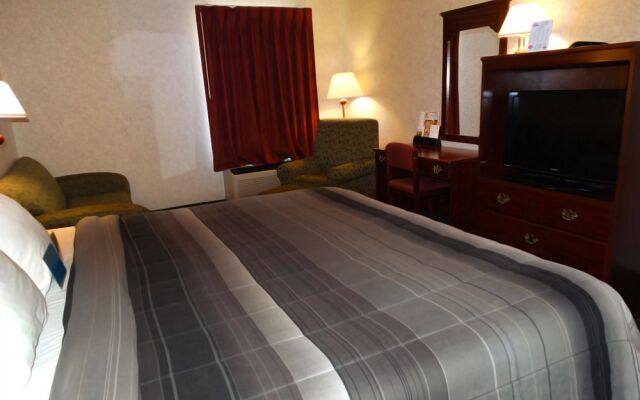 Days Inn Battlefield Rd/Hwy 65